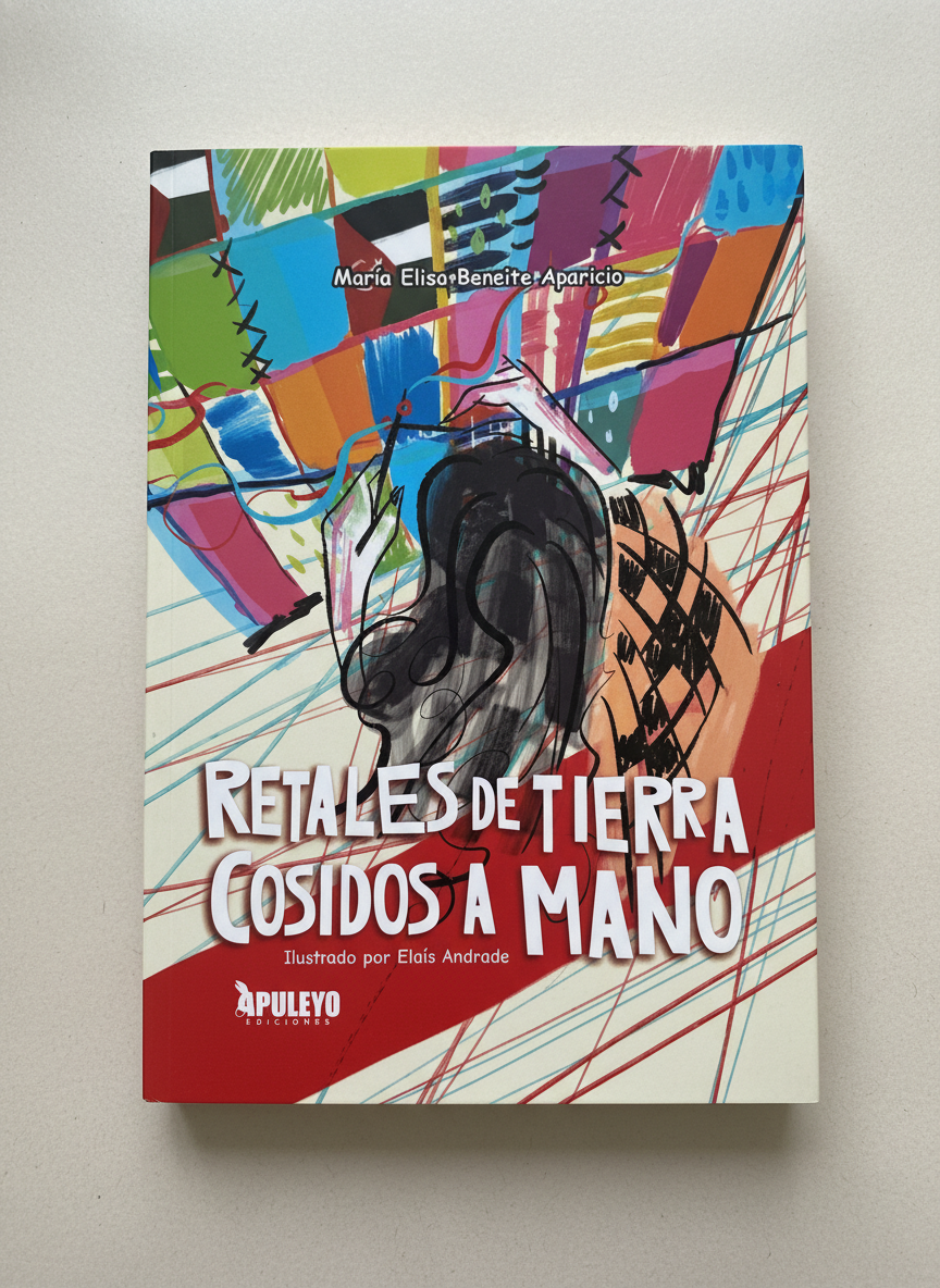 Retales de tierra cosidos a mano